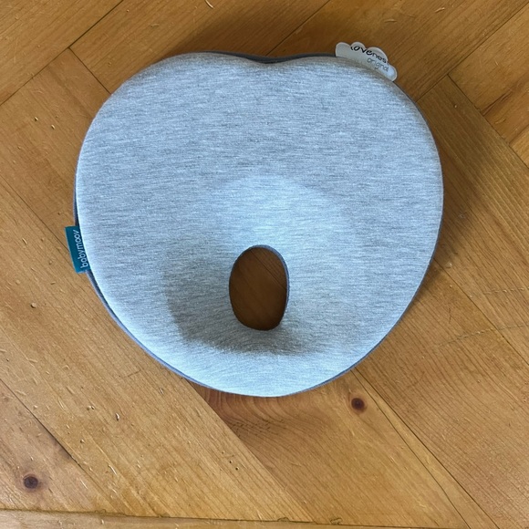 babymoov Other - Babymoov Lovenest Pillow